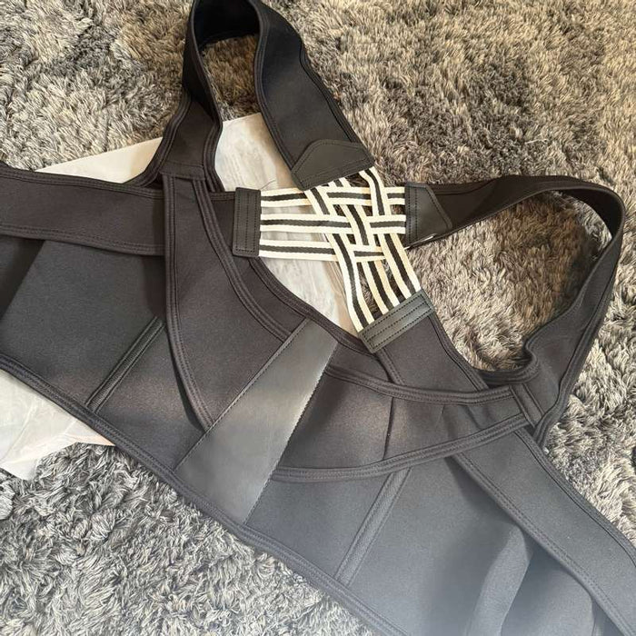 SlouchFix Pro worn by a customer